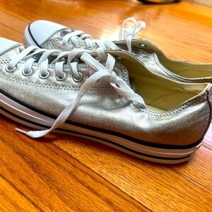 Custom silver All-Star Chucks